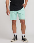 Crossfire Submersible 19 Hybrid Shorts - Bermuda