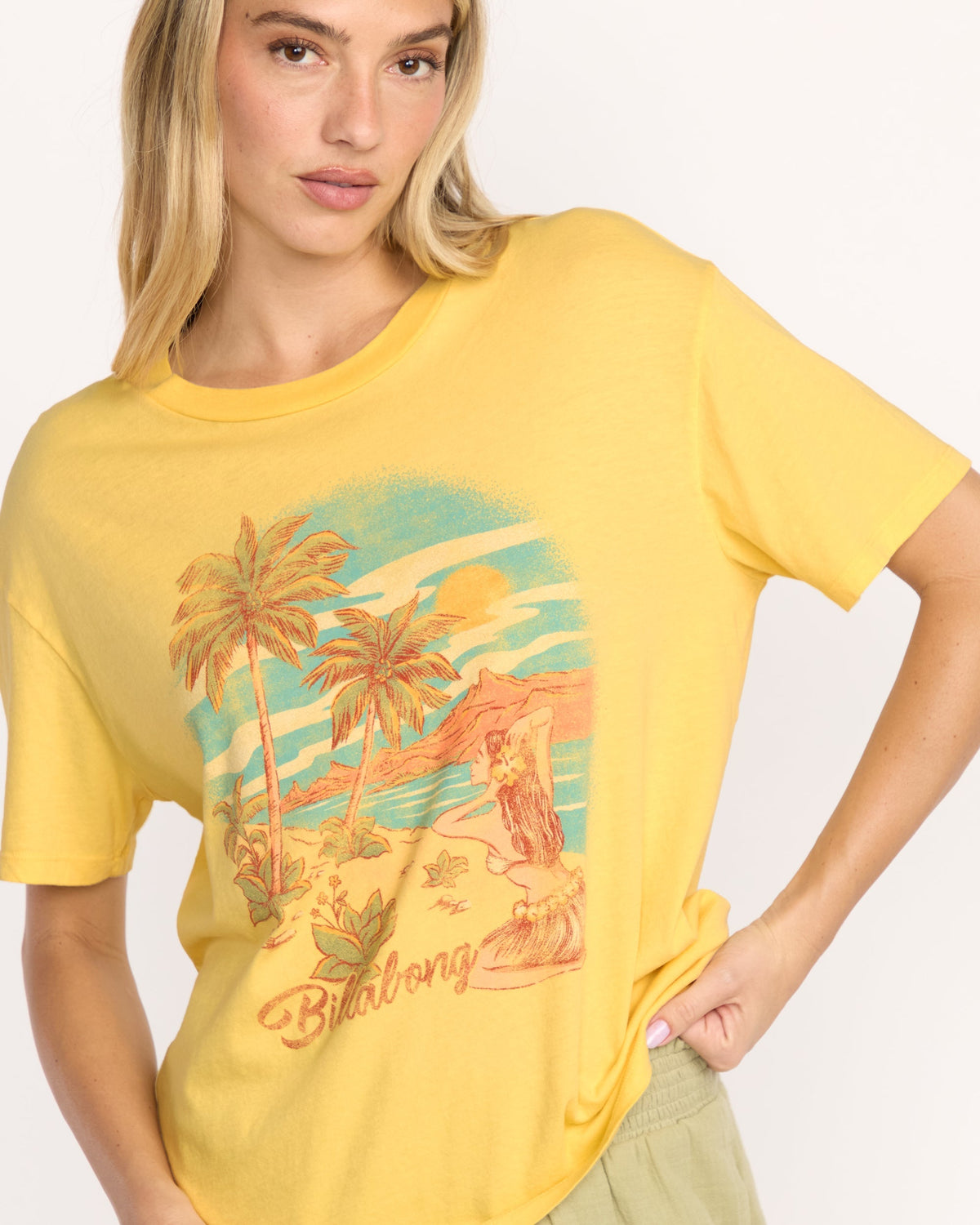 Trouble In Paradise Tee - Fresh Squeezed